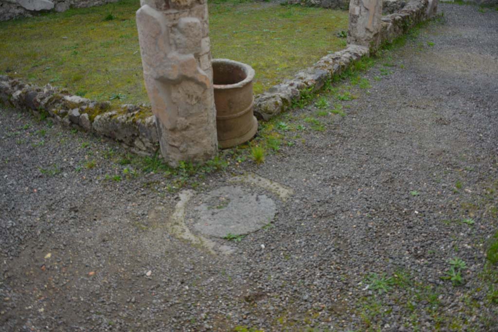 IX.5.9 Pompeii. March 2017. Room “i”, looking north-west from east portico.
Foto Christian Beck, ERC Grant 681269 DÉCOR.
