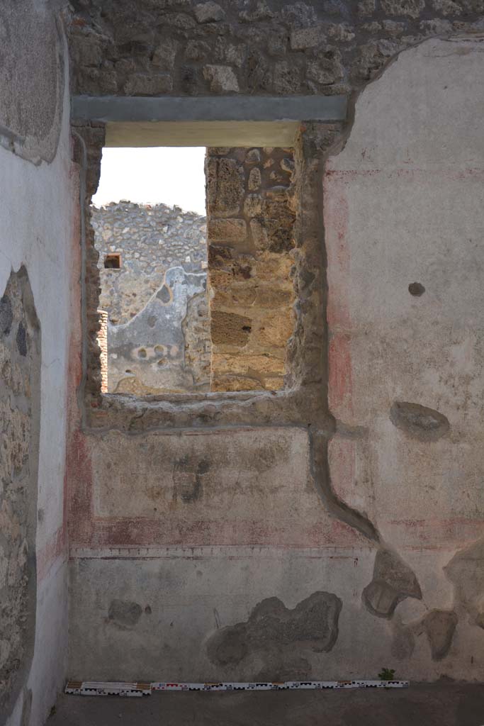 IX.5.11 Pompeii. May 2017. Room k, window on south wall at east end. 
Foto Christian Beck, ERC Grant 681269 DÉCOR.