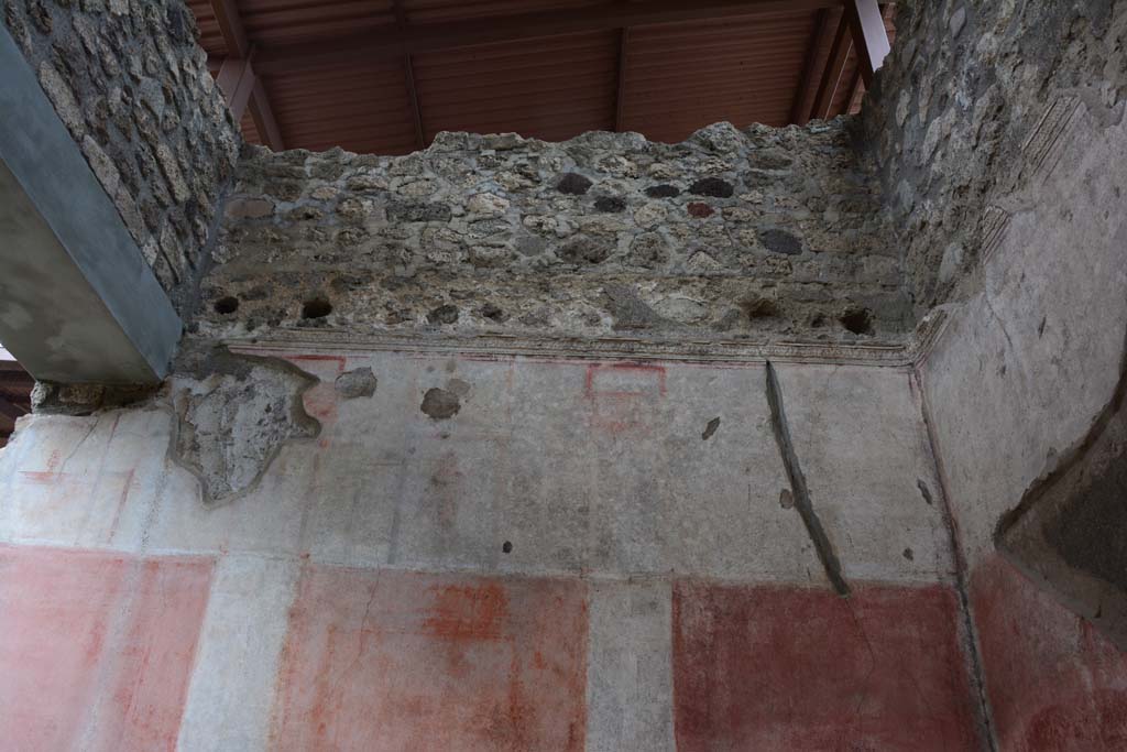 IX.5.11 Pompeii. March 2017. Room e, upper south wall. 
Foto Christian Beck, ERC Grant 681269 DÉCOR.