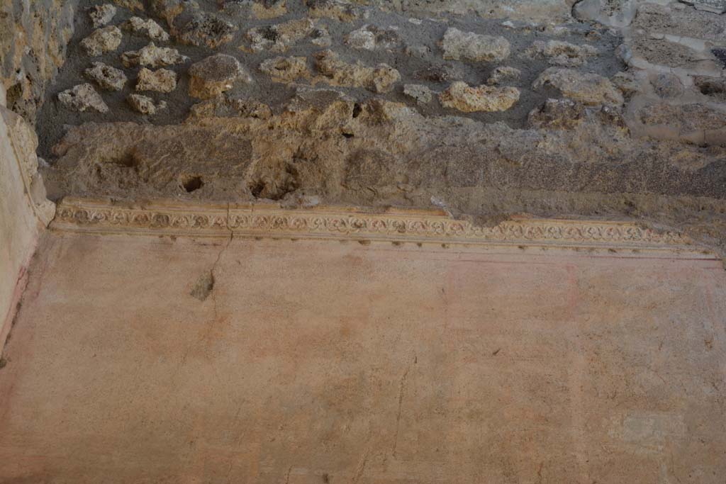 IX.5.11 Pompeii. May 2017. Room e, detail of stucco frieze from upper north wall. 
Foto Christian Beck, ERC Grant 681269 DÉCOR