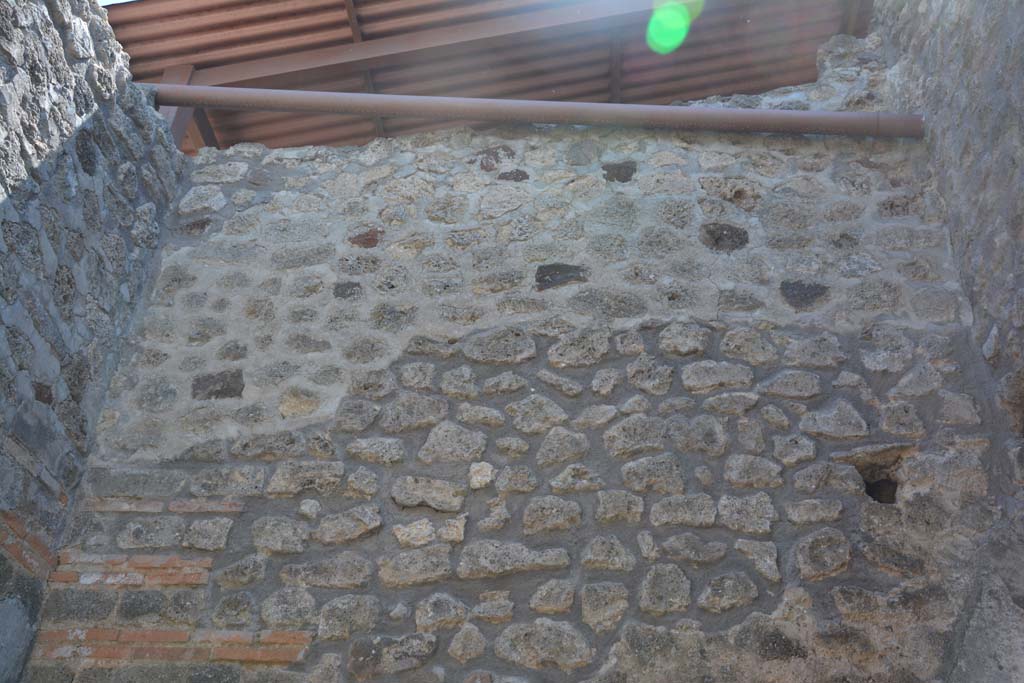 IX.5.11 Pompeii. May 2017. Room d, upper south wall.
Foto Christian Beck, ERC Grant 681269 DÉCOR.