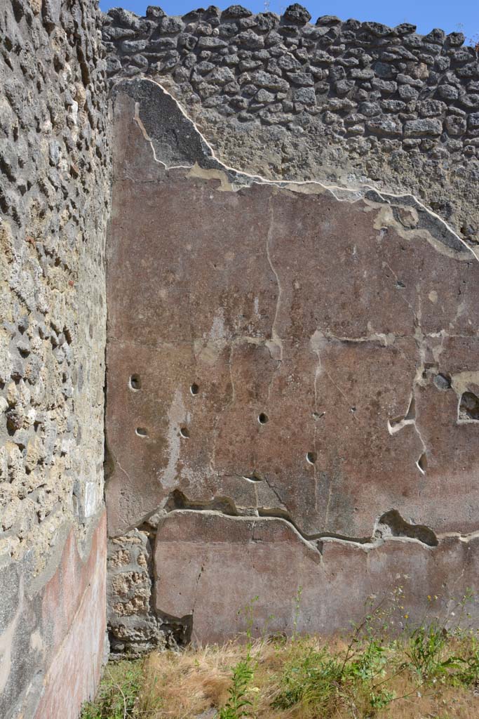 IX.5.11 Pompeii. May 2017. Peristyle n, south wall in south-east corner.
Foto Christian Beck, ERC Grant 681269 DÉCOR.