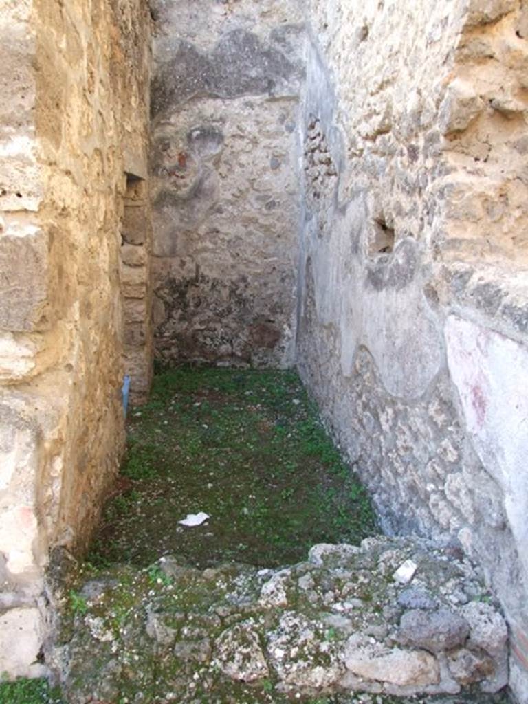 IX.5.11 Pompeii. December 2007.  Room 16, stairs to upper floor, with doorway from adjoining room 17 into area under stairs.