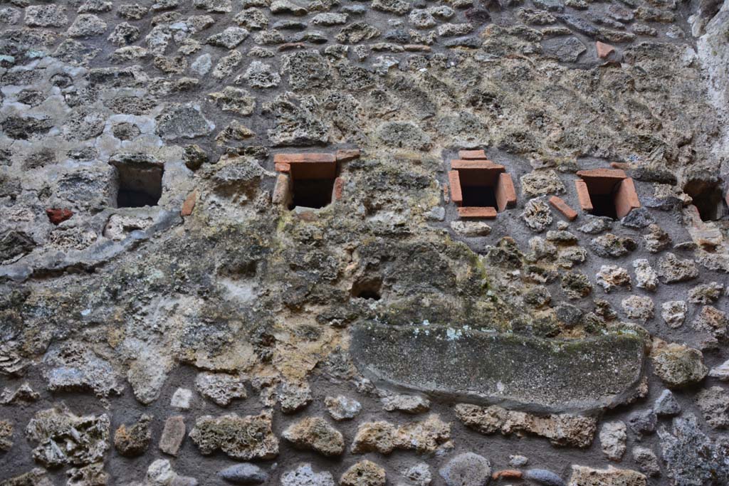 IX.5.11 Pompeii. March 2017. Room q, upper south wall at west end.
Foto Christian Beck, ERC Grant 681269 DÉCOR.