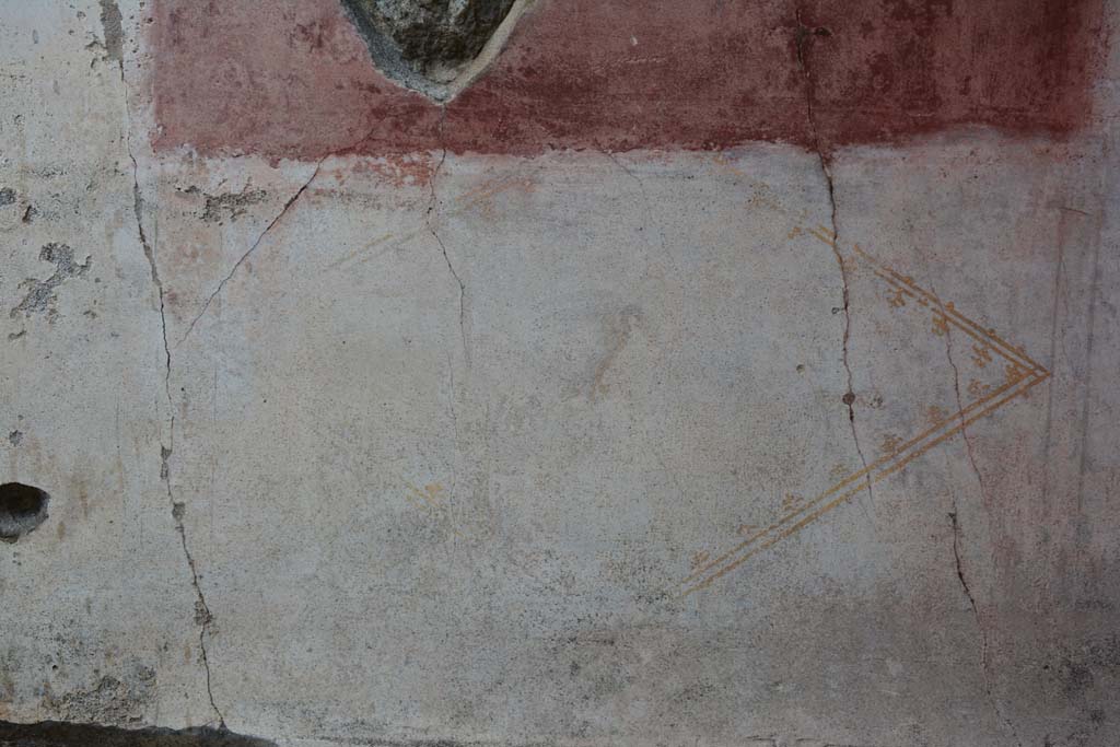 IX.5.11 Pompeii. March 2017. Room h, detail of lower north wall at west end.
In the centre of the diamond shape formed by two parallel lines of “carpet borders”, a flying swan can be seen.
Foto Christian Beck, ERC Grant 681269 DÉCOR.
