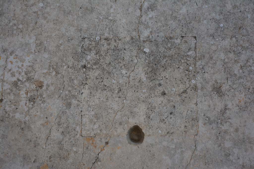 IX.5.11 Pompeii. May 2017. Room i, site of painting on east wall at north end.
Foto Christian Beck, ERC Grant 681269 DÉCOR.