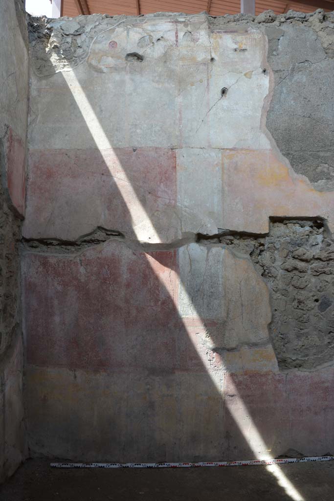 IX.5.11 Pompeii. May 2017. Room i, looking towards west wall at south end. 
Foto Christian Beck, ERC Grant 681269 DÉCOR.