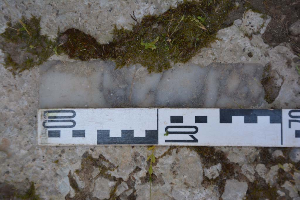 IX.5.14 Pompeii. May 2017. Room “L”, detail of flooring.
Foto Christian Beck, ERC Grant 681269 DÉCOR.