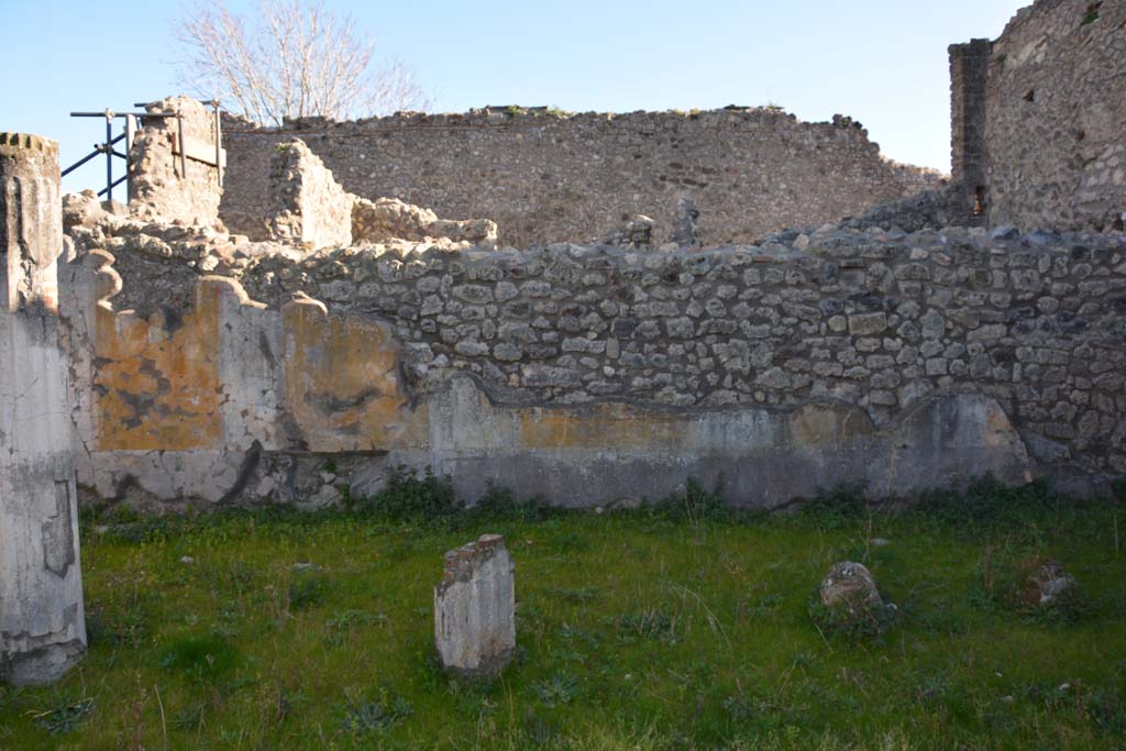 IX.5.14 Pompeii. March 2017. Peristyle “k”, looking towards south wall.
Foto Christian Beck, ERC Grant 681269 DÉCOR.
