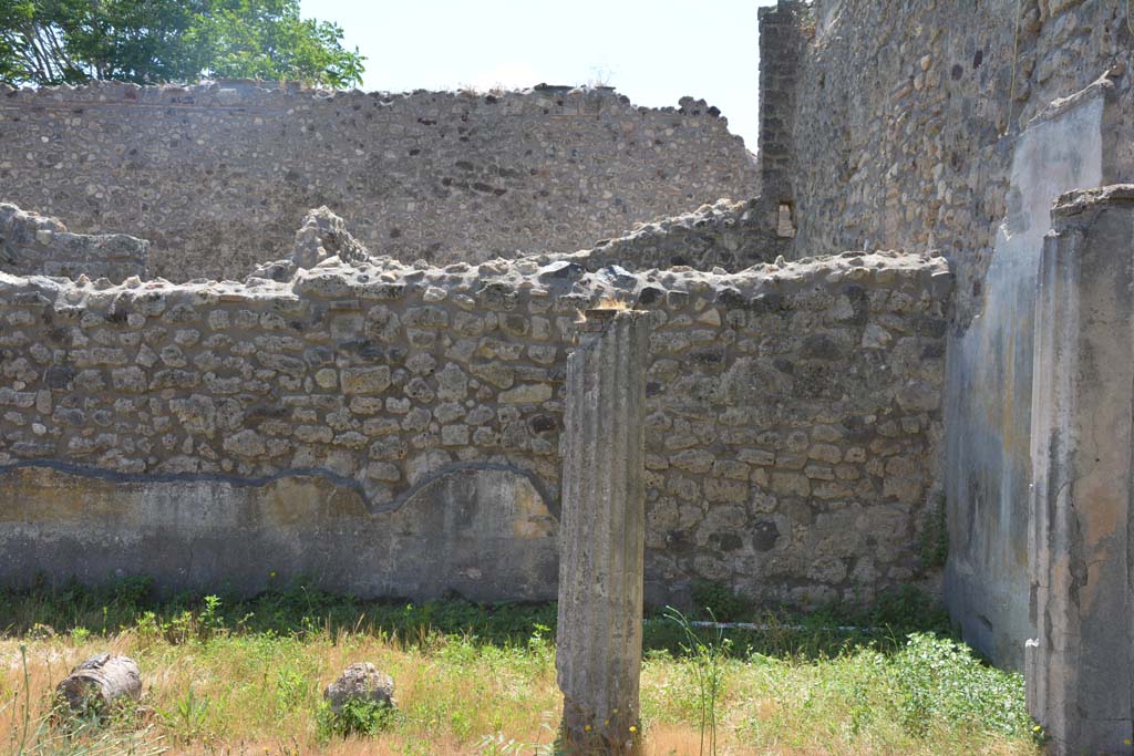IX.5.14 Pompeii. May 2017. Peristyle “k”, south wall at west end.
Foto Christian Beck, ERC Grant 681269 DÉCOR.