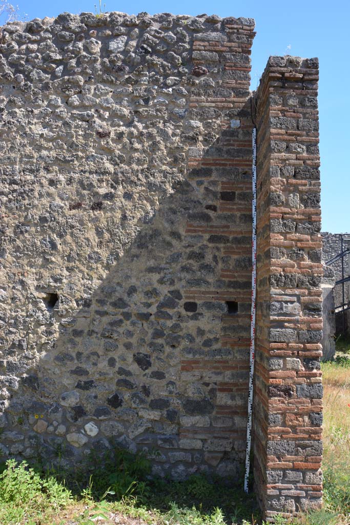 IX.5.14 Pompeii. May 2017. Room “m”, south wall at west end.
Foto Christian Beck, ERC Grant 681269 DÉCOR.