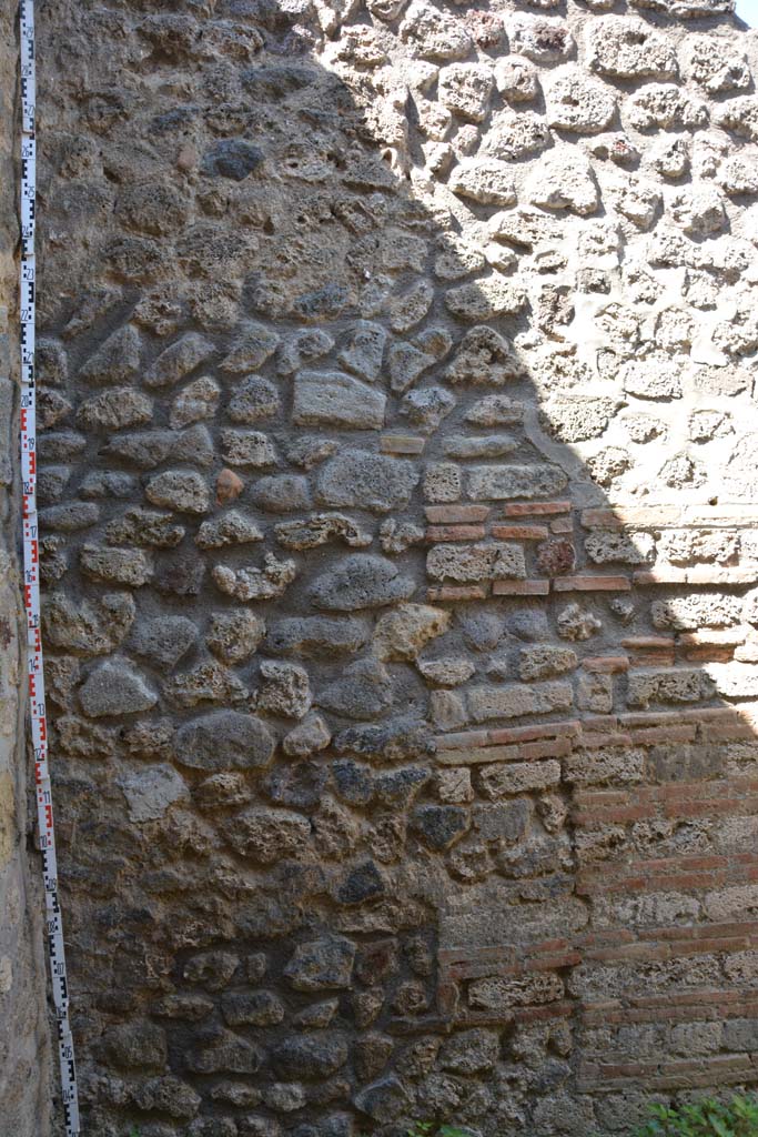 IX.5.14 Pompeii. May 2017. Room “o”, looking towards west wall in south-west corner.
Foto Christian Beck, ERC Grant 681269 DÉCOR.