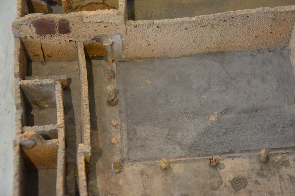 IX.5.14 Pompeii. July 2017. South-west corner of peristyle k , and rooms in services’ area, on left.
From cork model in Naples Archaeological Museum.
Foto Annette Haug, ERC Grant 681269 DÉCOR