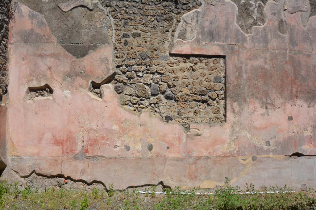 IX.5.14 Pompeii. May 2017. Room “f”, looking towards north wall.
Foto Christian Beck, ERC Grant 681269 DÉCOR.