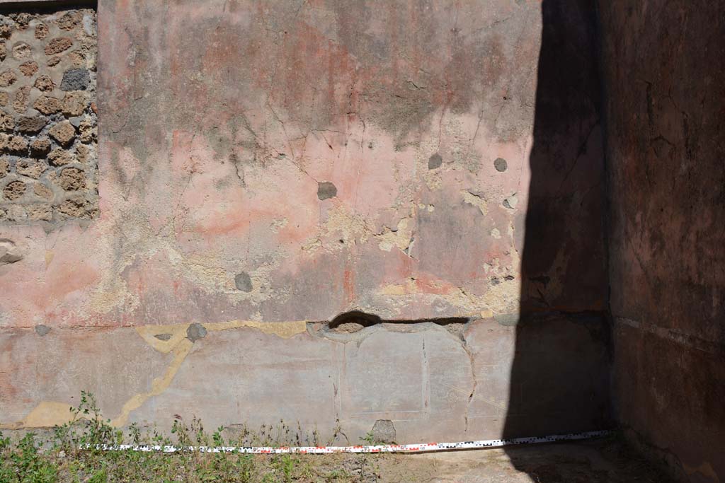IX.5.14 Pompeii. May 2017. Room “f”, looking towards north wall at east end.
Foto Christian Beck, ERC Grant 681269 DÉCOR
