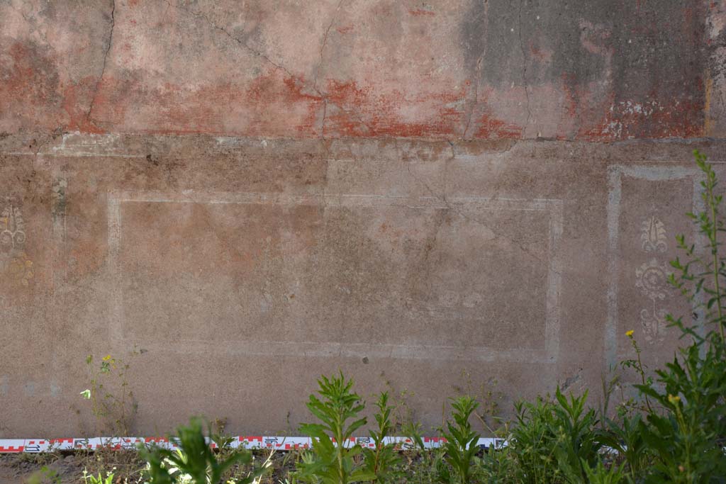 IX.5.14 Pompeii. May 2017. Room “f”, central panel on zoccolo of east wall.
Foto Christian Beck, ERC Grant 681269 DÉCOR.