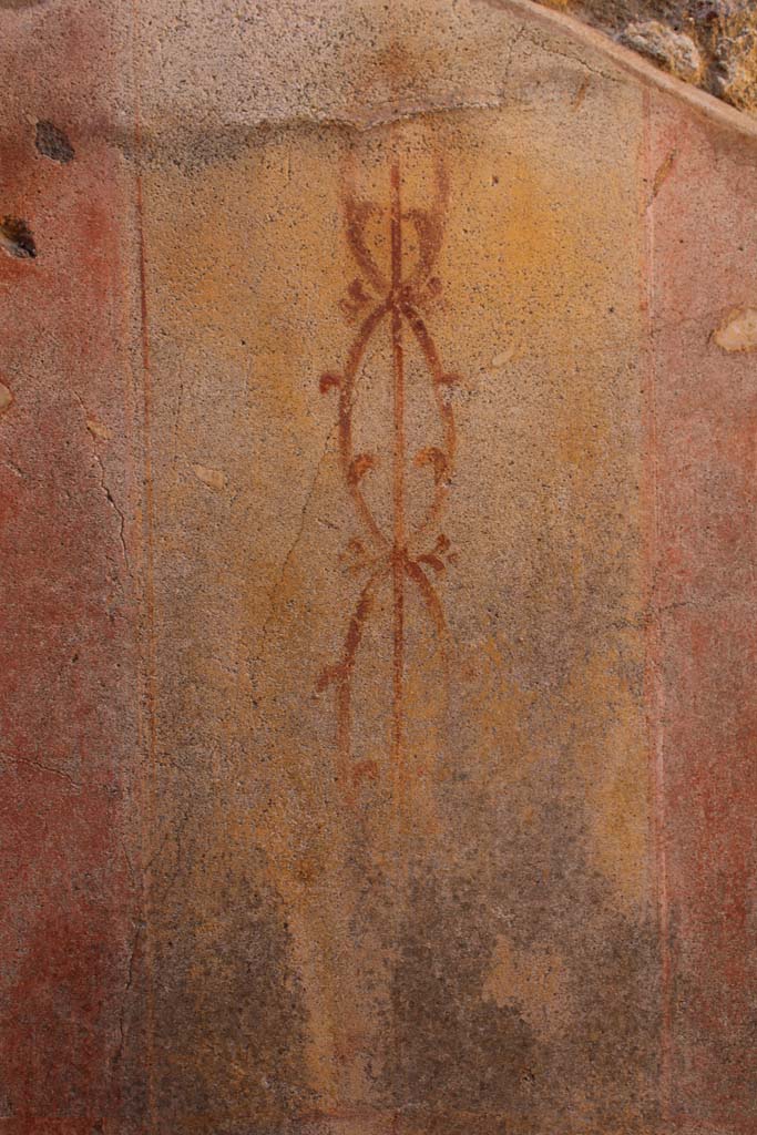 IX.5.14 Pompeii. May 2019. 
Room “d”, detail of painted twisted candelabra on yellow panel of west wall on north side of doorway.
Foto Christian Beck, ERC Grant 681269 DÉCOR.
