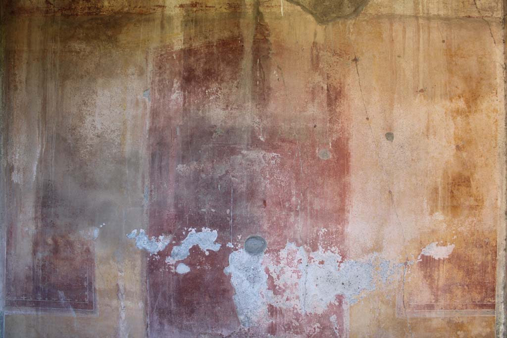 IX.5.14 Pompeii. May 2019. Room “c”, detail of middle zone of east wall. 
Foto Christian Beck, ERC Grant 681269 DÉCOR.