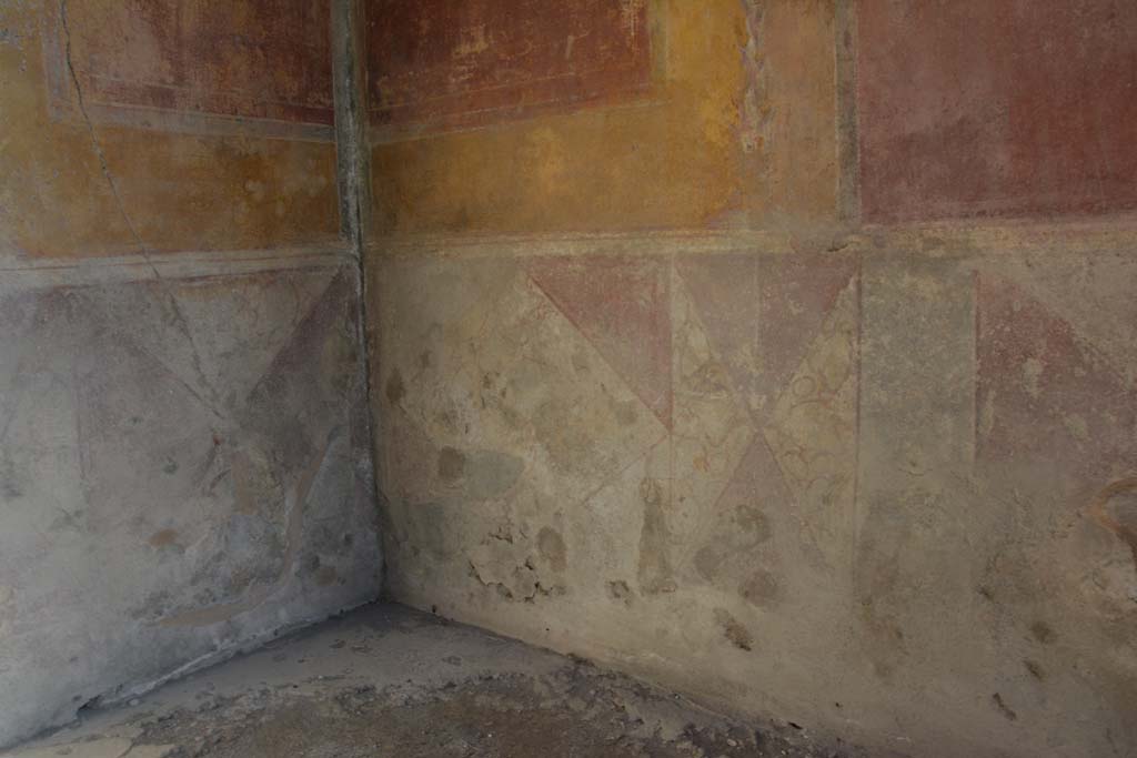 IX.5.14 Pompeii. March 2017. Room “c”, zoccolo in south-east corner.
Foto Christian Beck, ERC Grant 681269 DÉCOR.