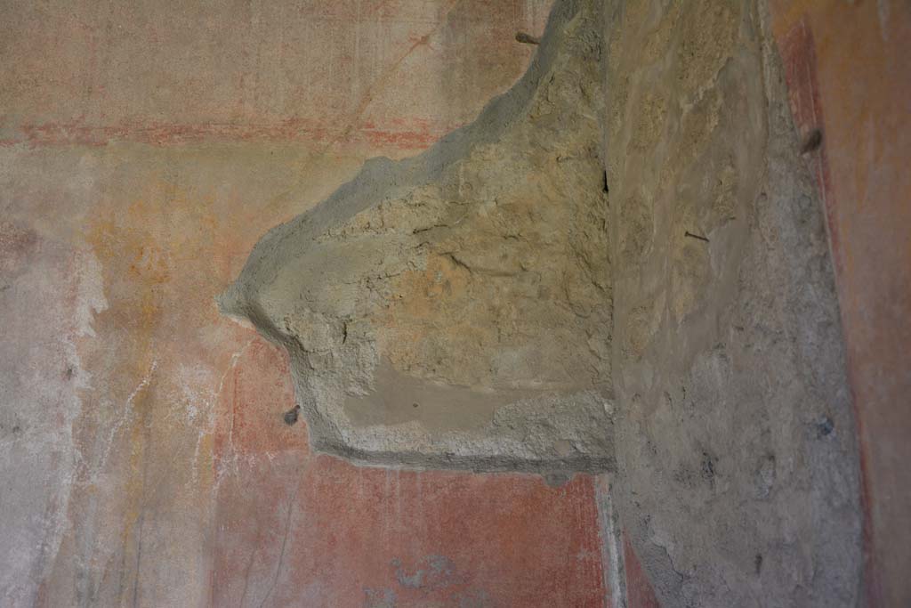 IX.5.14 Pompeii. May 2017. Room “g”, detail from south end of upper east wall. 
Foto Christian Beck, ERC Grant 681269 DÉCOR.