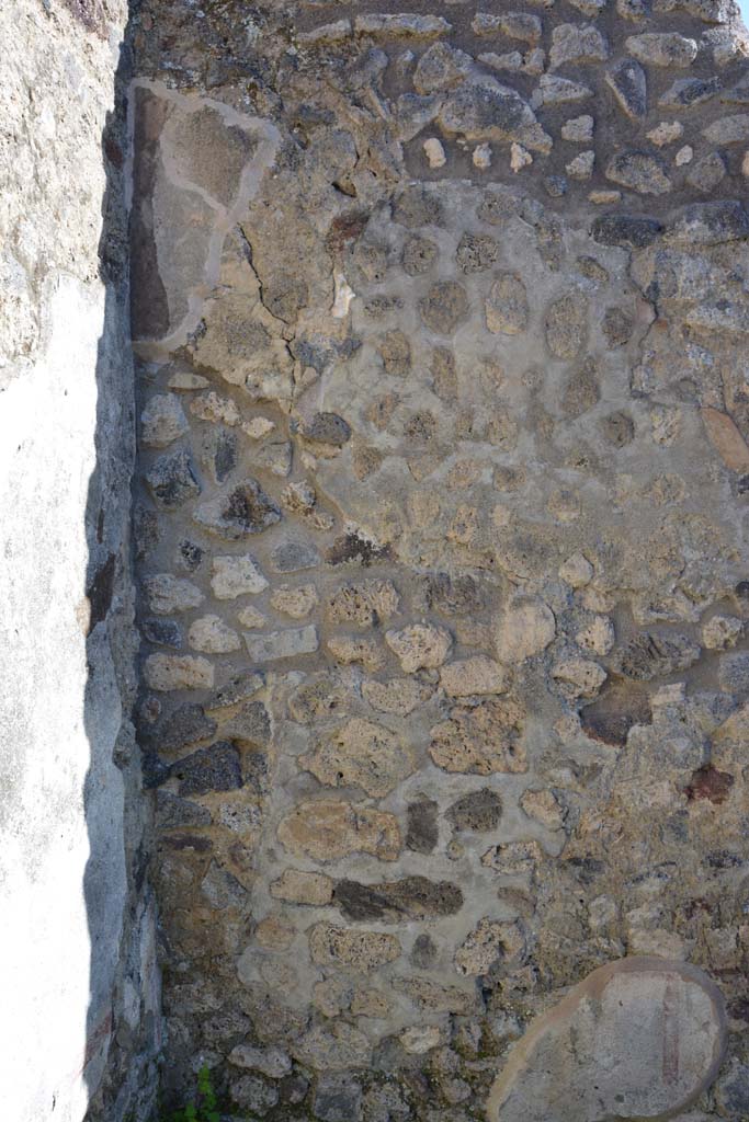IX.5.16 Pompeii. March 2017. Room c’, south wall at east end.      
Foto Christian Beck, ERC Grant 681269 DÉCOR.