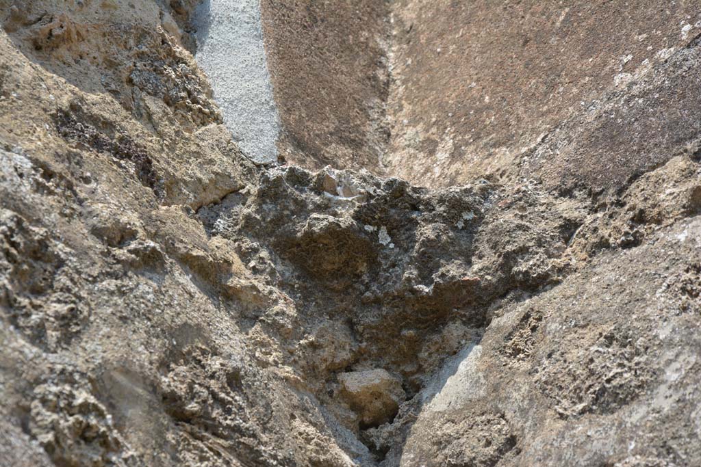 IX.5.17/6 Pompeii. May 2017. Room x, north-east corner, remains of ceiling.
Foto Christian Beck, ERC Grant 681269 DÉCOR.