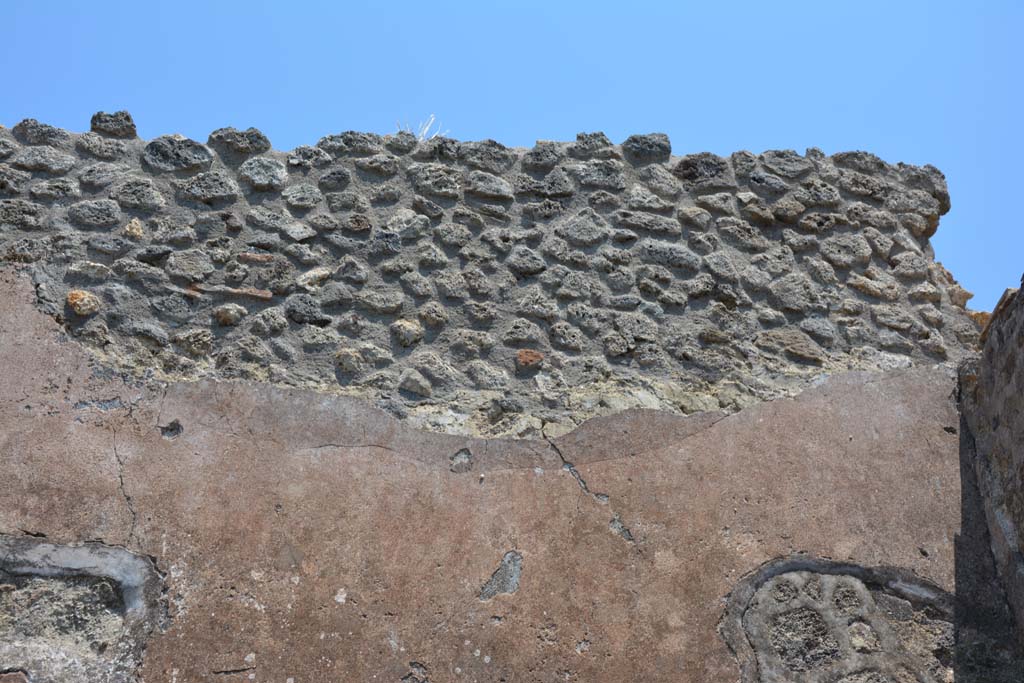 IX.5.6 Pompeii. May 2017. Room q, upper east wall.
Foto Christian Beck, ERC Grant 681269 DÉCOR