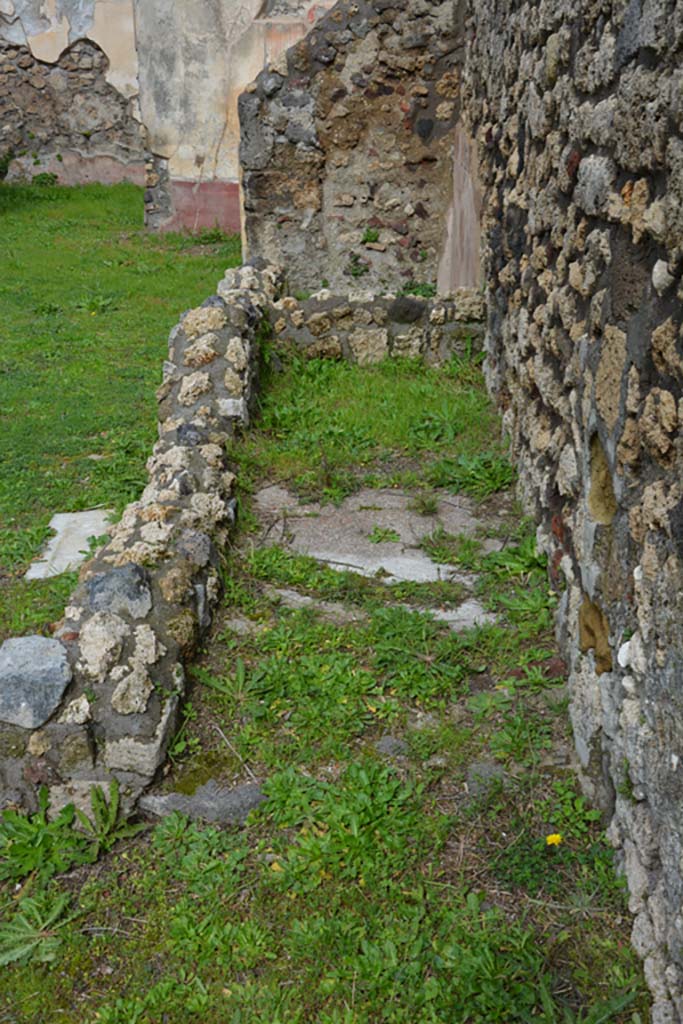 IX.5.18 Pompeii. March 2018. 
Room “k”, looking north to site of room with stairs to upper floor.  
Foto Annette Haug, ERC Grant 681269 DÉCOR.