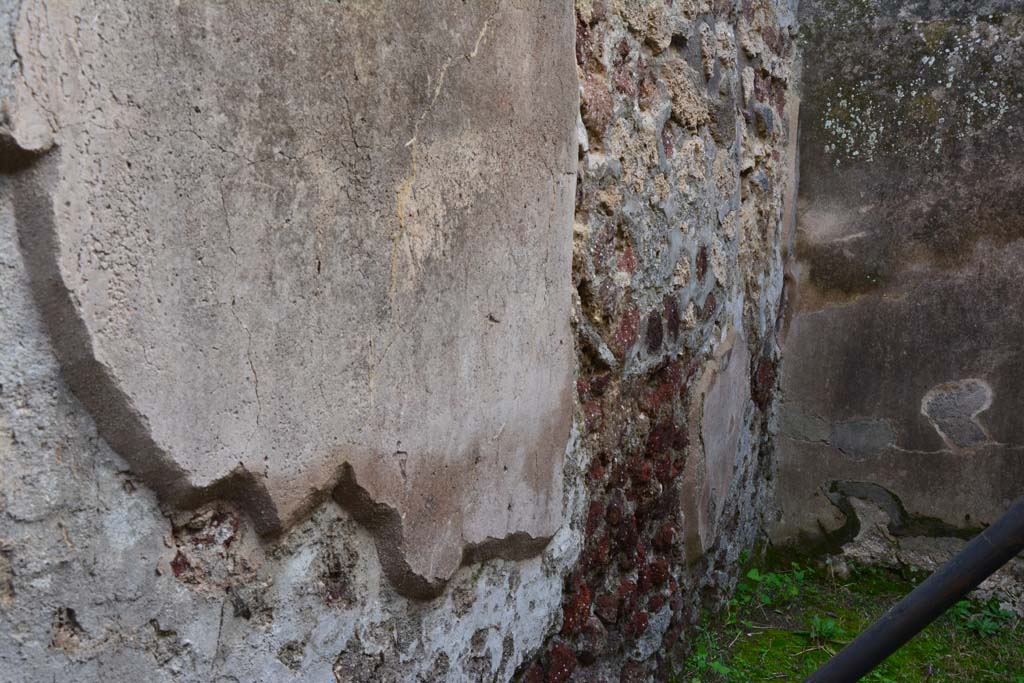 IX.5.18 Pompeii. March 2017. Room u, looking south along east wall.
Foto Christian Beck, ERC Grant 681269 DÉCOR.