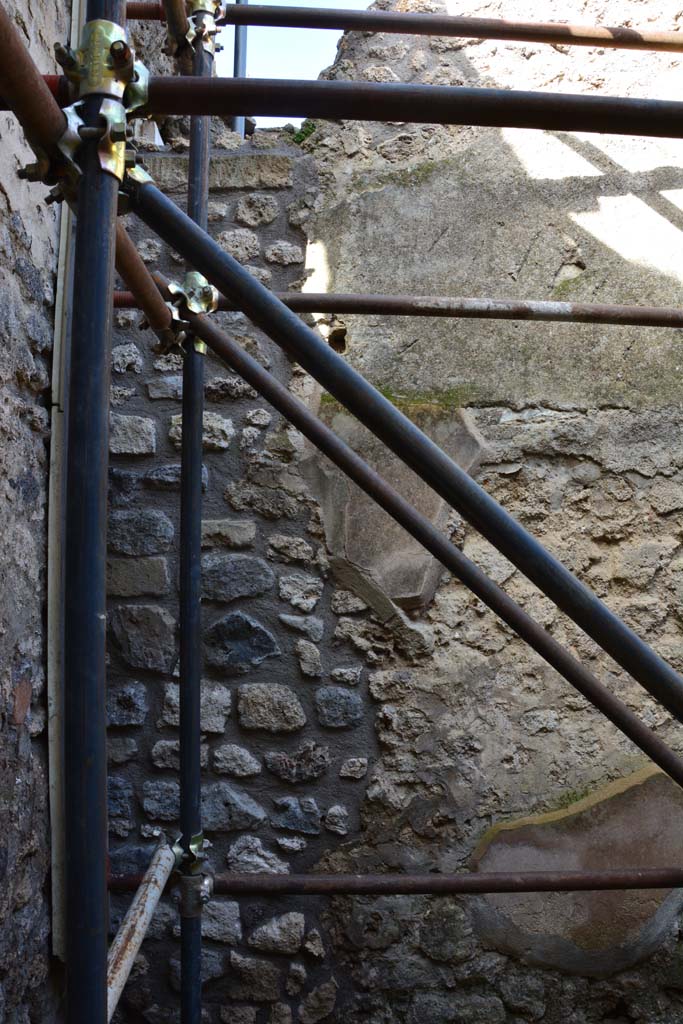 IX.5.18 Pompeii. March 2017. Room u, north-west corner.
Foto Christian Beck, ERC Grant 681269 DÉCOR.