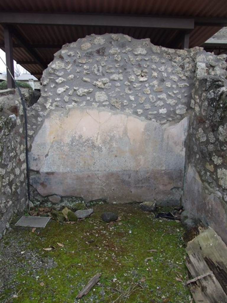 IX.8.6 Pompeii. March 2009. Room 53 of IX.8.3, south wall.
In the centre of the zoccolo/dado, a square set on edge (like a diamond) can just be made out.
According to Sogliano, on one of the walls of this room was a painting, more or less destroyed and hardly recognisable of Europa and the bull.
See Sogliano, A., 1879. Le pitture murali campane scoverte negli anni 1867-79. Napoli: Giannini, p. 23 no. 82.