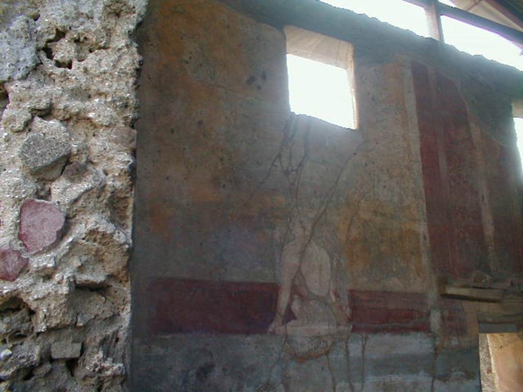 IX.8.6 Pompeii.  September 2004.  Nymphaeum south of peristyle.  East side.