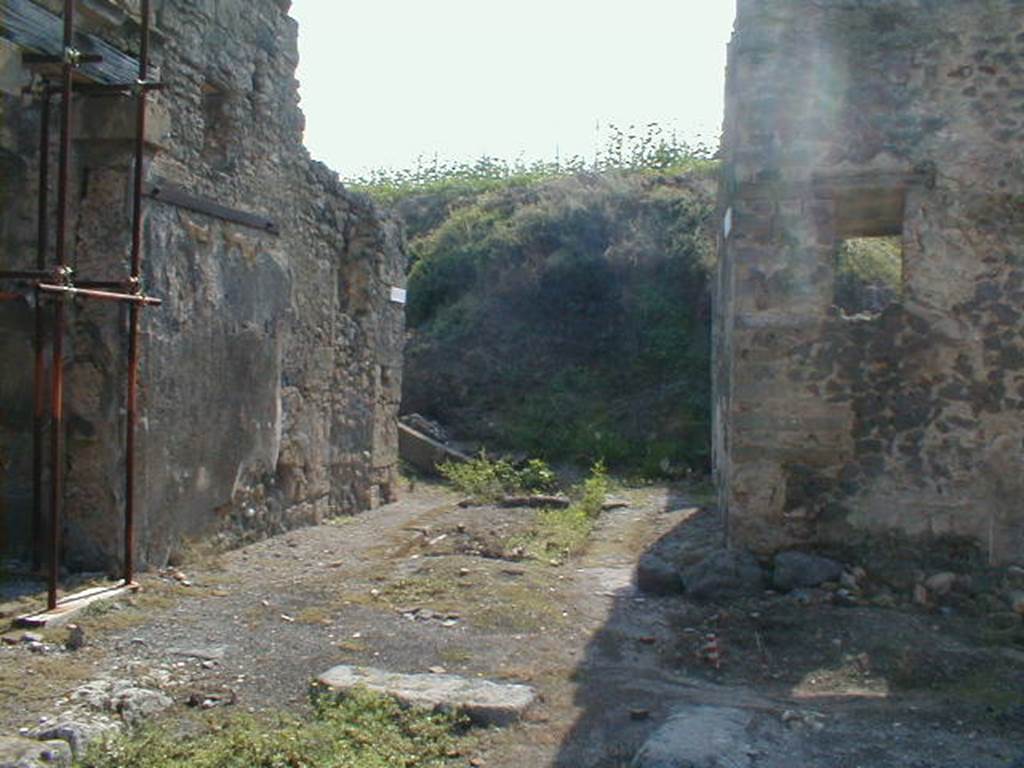 IX.8.b Hospitium of C. Hyginius Firmus

IX.8.b    End of Via del Centenario (into the unexcavated part)          IX.6