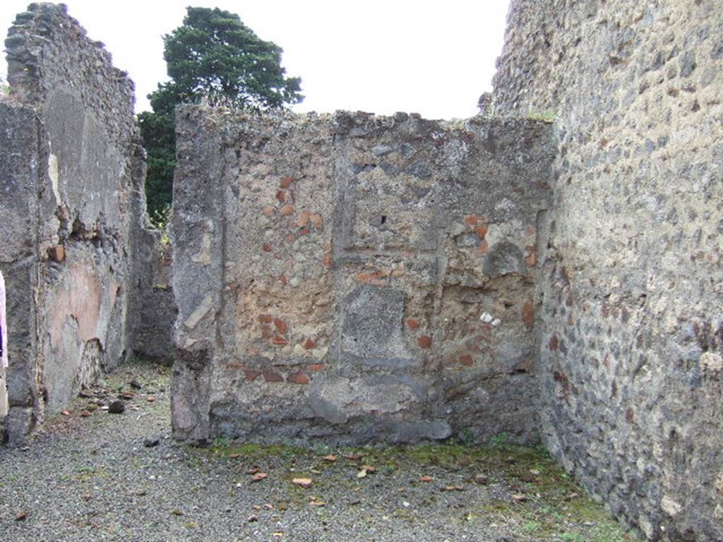 IX.9.6 Pompeii. May 2006. Looking south to doorway to tablinum, in south-west corner of atrium.