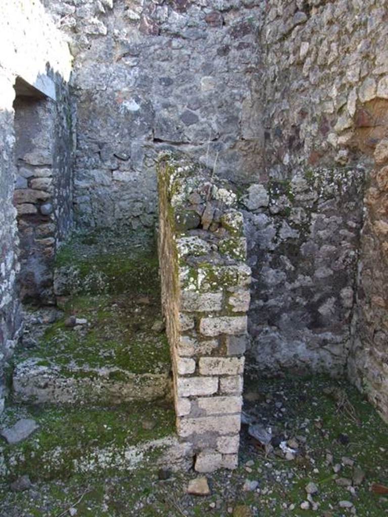 IX.9.a Pompeii. March 2009. Room “L” vestibule or anteroom.  Looking south to stairs to upper floor and recess.