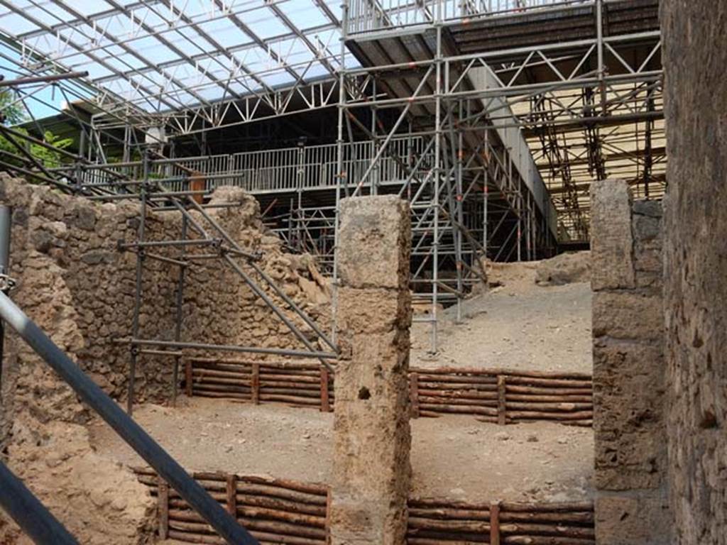 IX.12.1 Pompeii, May 2018. 
Looking north from entrance doorway into rear rooms, “b” on left, and “c” on right. Photo courtesy of Buzz Ferebee.
