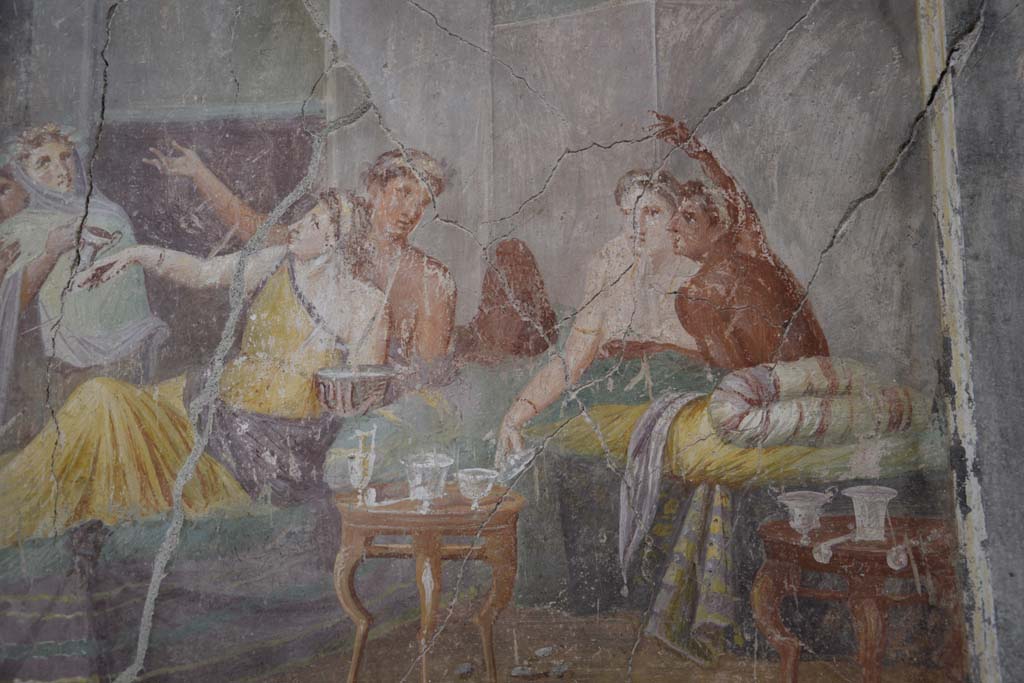 IX.12.6 Pompeii. February 2017. 
Room “m”, detail in banqueting scene from west wall of triclinium. Photo courtesy of Johannes Eber.