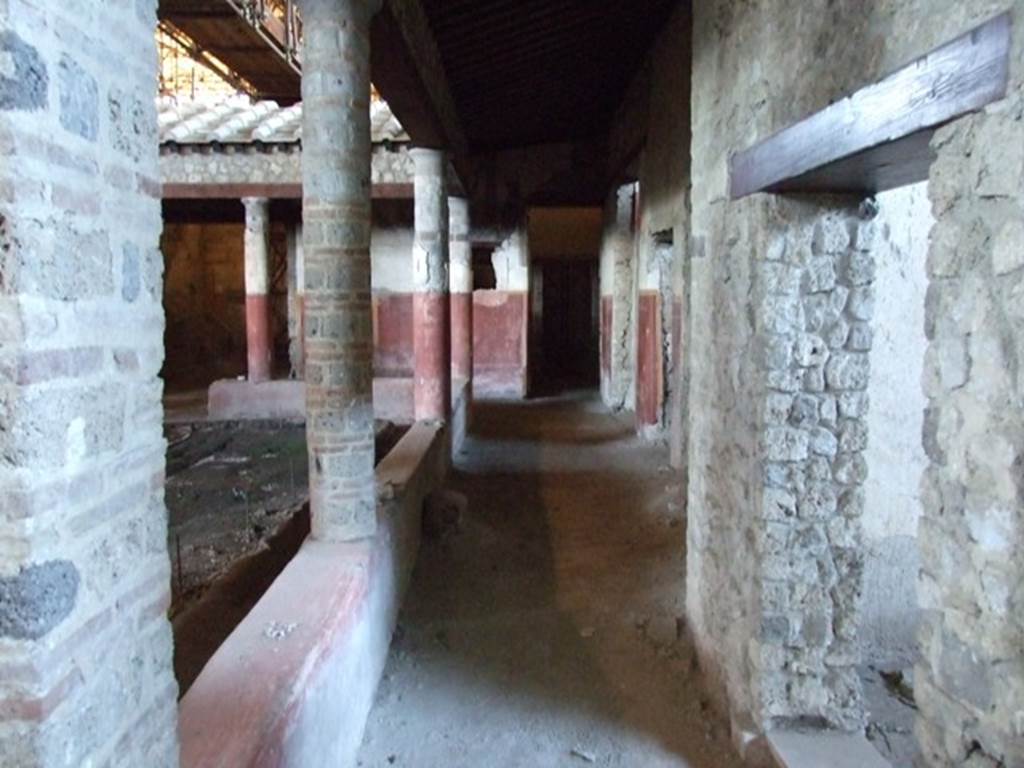 IX.12.9 Pompeii. March 2009. East portico 5c, looking north.