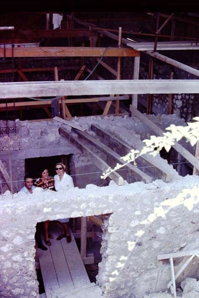 IX.13.1-3 Pompeii, 1973. Wilhelmina and Dr. Oliva.  Photo by Stanley A. Jashemski. 
Source: The Wilhelmina and Stanley A. Jashemski archive in the University of Maryland Library, Special Collections (See collection page) and made available under the Creative Commons Attribution-Non Commercial License v.4. See Licence and use details. J73f0502