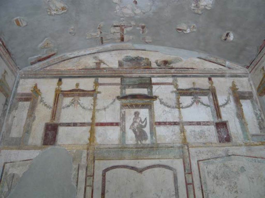 IX.13.1-3 Pompeii. May 2012. Room 11, upper north wall. Photo courtesy of Buzz Ferebee.