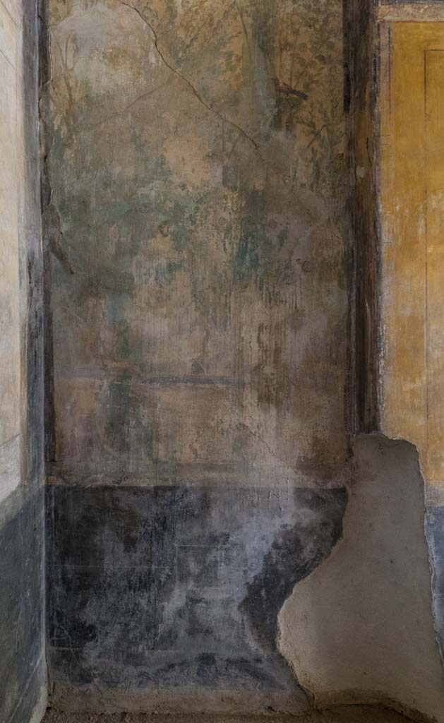IX.13.1-3 Pompeii. April 2022. 
Room 12, painting on east wall in north-east corner. Photo courtesy of Johannes Eber.