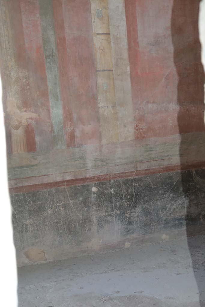 IX.14.4 Pompeii. September 2019. Room 3, lower east wall at north end, (continuation).
Foto Annette Haug, ERC Grant 681269 DÉCOR.