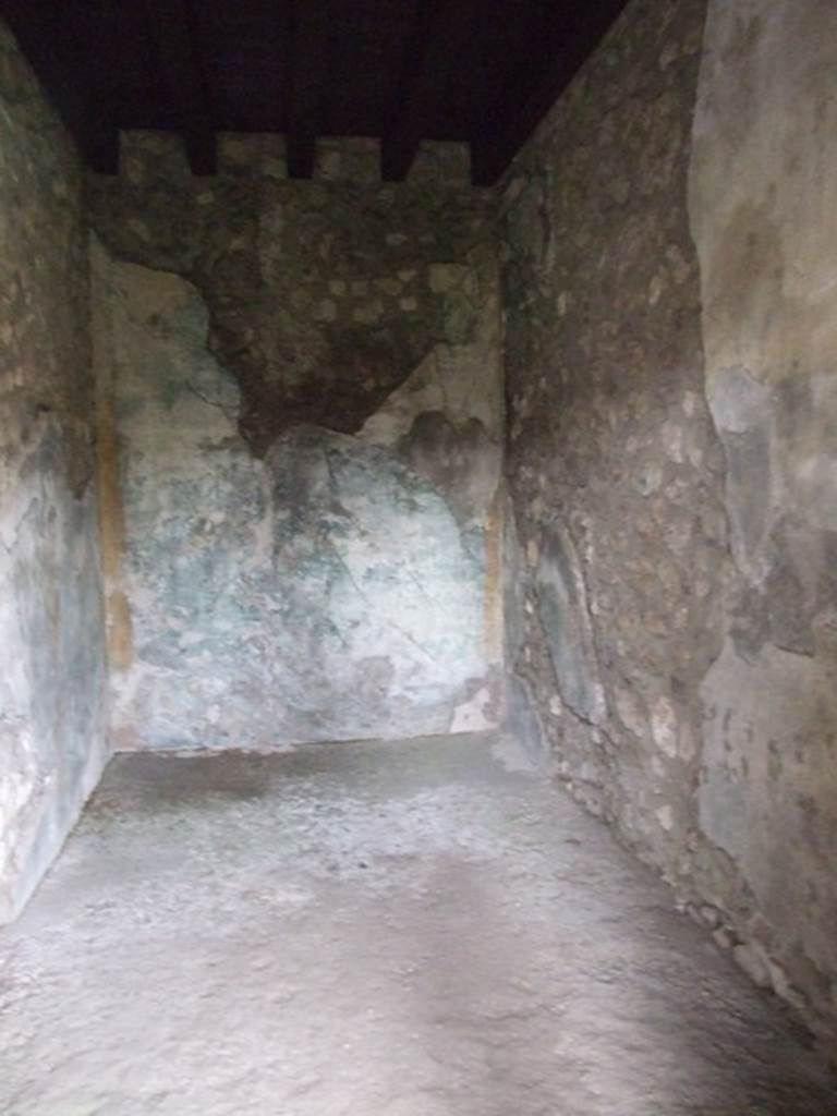 IX.14.4 Pompeii. December 2007. Room 13 on west side of peristyle 1, looking west.
Room after restoration, renovation and rebuilding of upper floor.