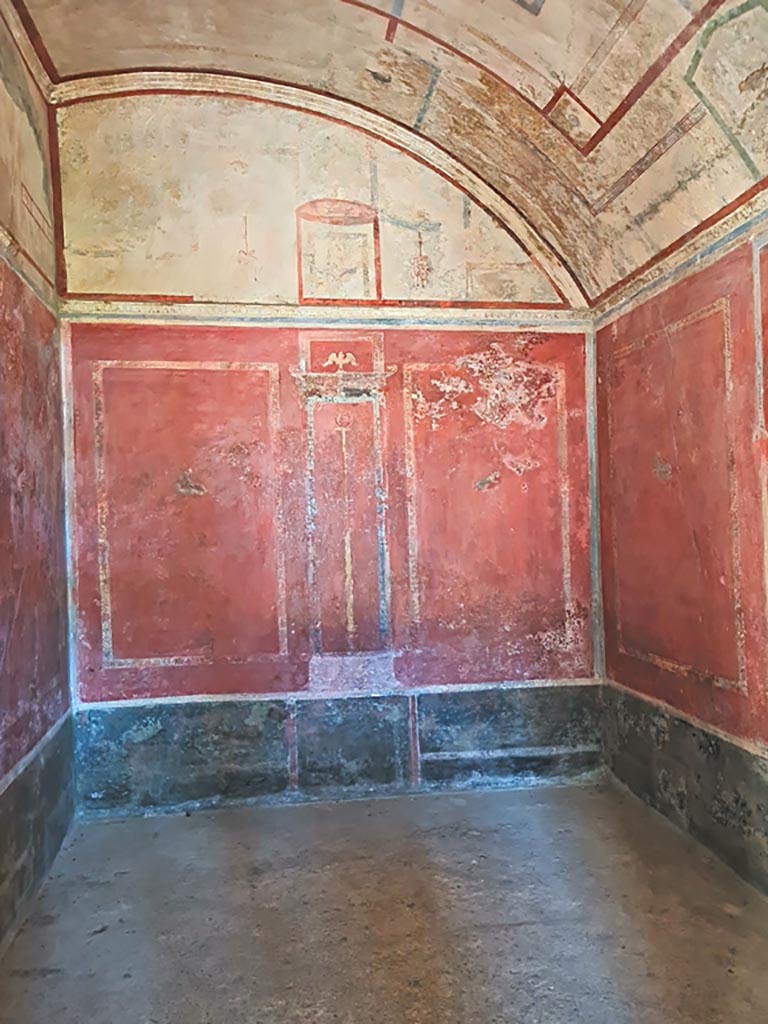 HGW24 Pompeii. Villa of Diomedes. March 2024.
Looking towards east end of room. Photo courtesy of Giuseppe Ciaramella.
(Villa Diomedes Project – area 61).
(Fontaine, room 5,13).