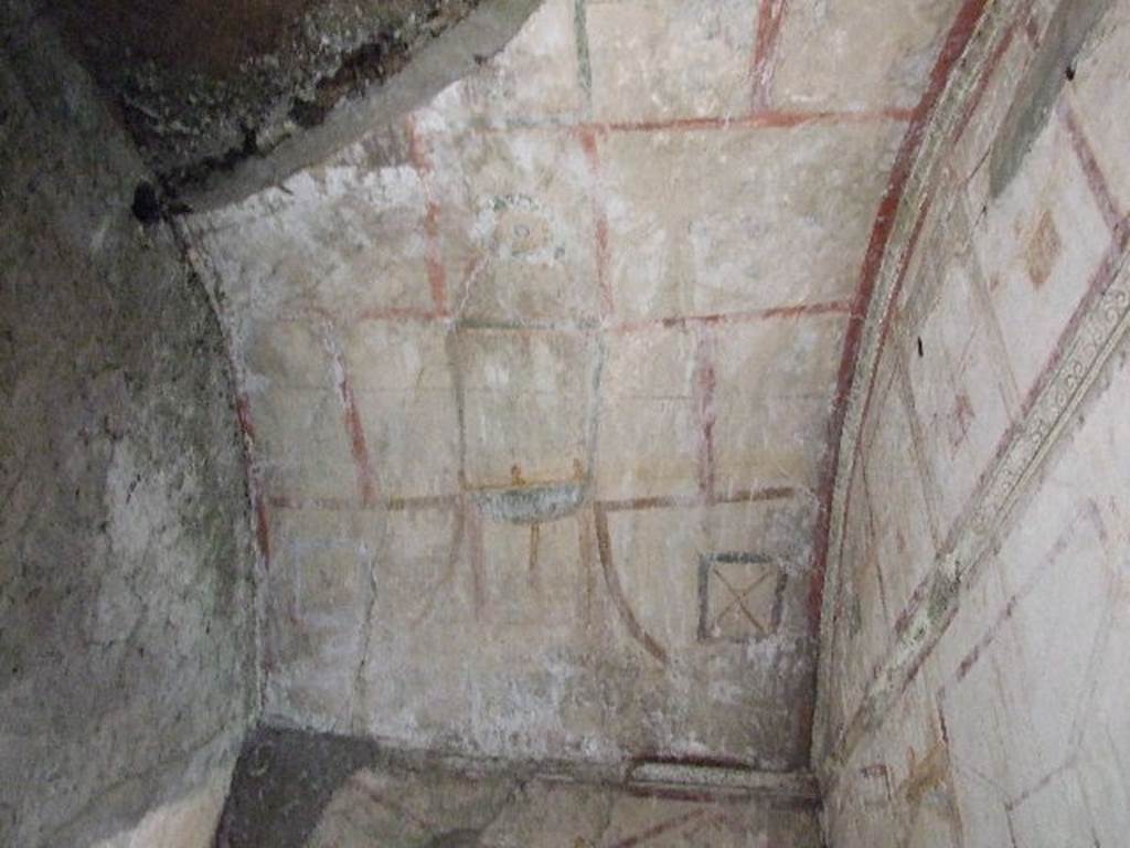 HGW24 Pompeii. December 2006. Ceiling of small room at rear of large room. 
(Fontaine, room 5,6).