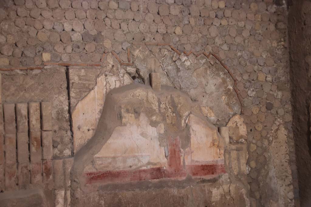 Villa San Marco, Stabiae, September 2021. 
Room 29, detail of painted decoration from west end of caldarium. Photo courtesy of Klaus Heese.