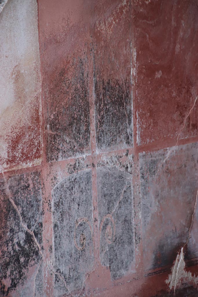 Villa San Marco, October 2022. 
Corridor 11, detail of painted decoration on east wall. Photo courtesy of Klaus Heese