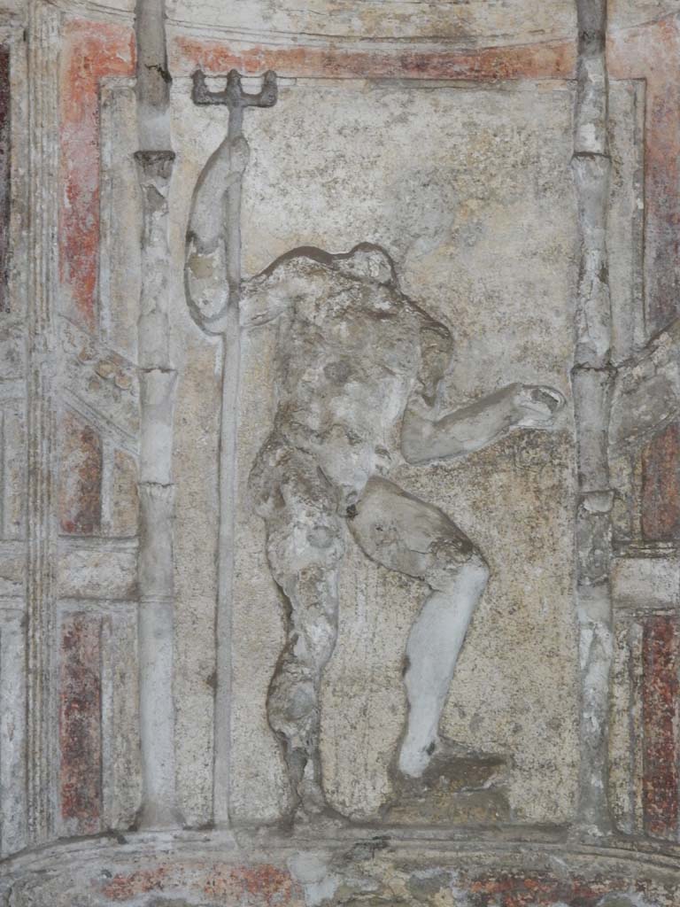 Villa San Marco, Stabiae, June 2019. Area 65, detail of Neptune. 
Photo courtesy of Buzz Ferebee
