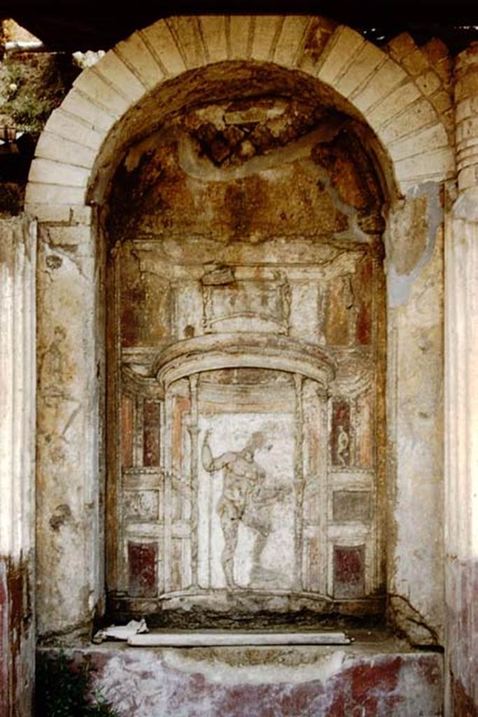 Villa San Marco, Stabiae, 1961. Room 65, stuccoed niche 2, showing Neptune.
Photo by Stanley A. Jashemski.
Source: The Wilhelmina and Stanley A. Jashemski archive in the University of Maryland Library, Special Collections (See collection page) and made available under the Creative Commons Attribution-Non Commercial License v.4. See Licence and use details. Jmit0089