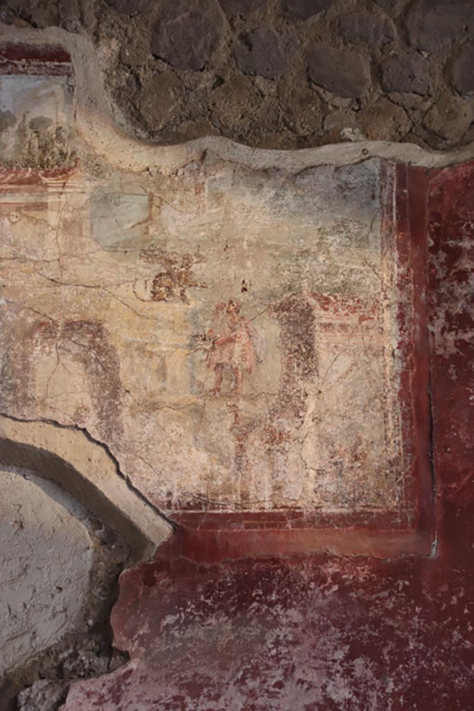 Villa San Marco, Stabiae, October 2022. 
Room 44, detail from painting on west end of north wall above doorway to room 31. 
Photo courtesy of Klaus Heese.